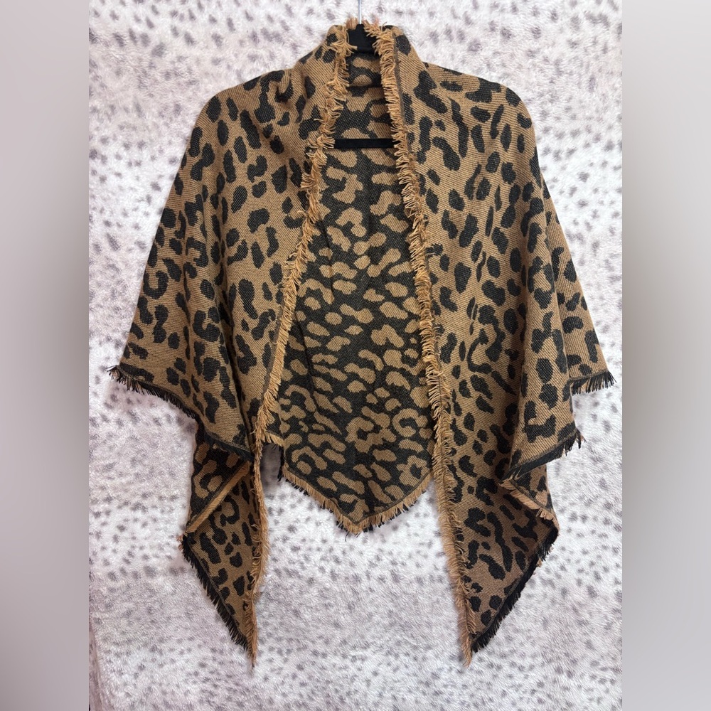 LEOPARD PRINT SCARF - Picture 3 of 4